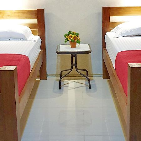 Maple Tree Homestay Maguwo Luaran gambar