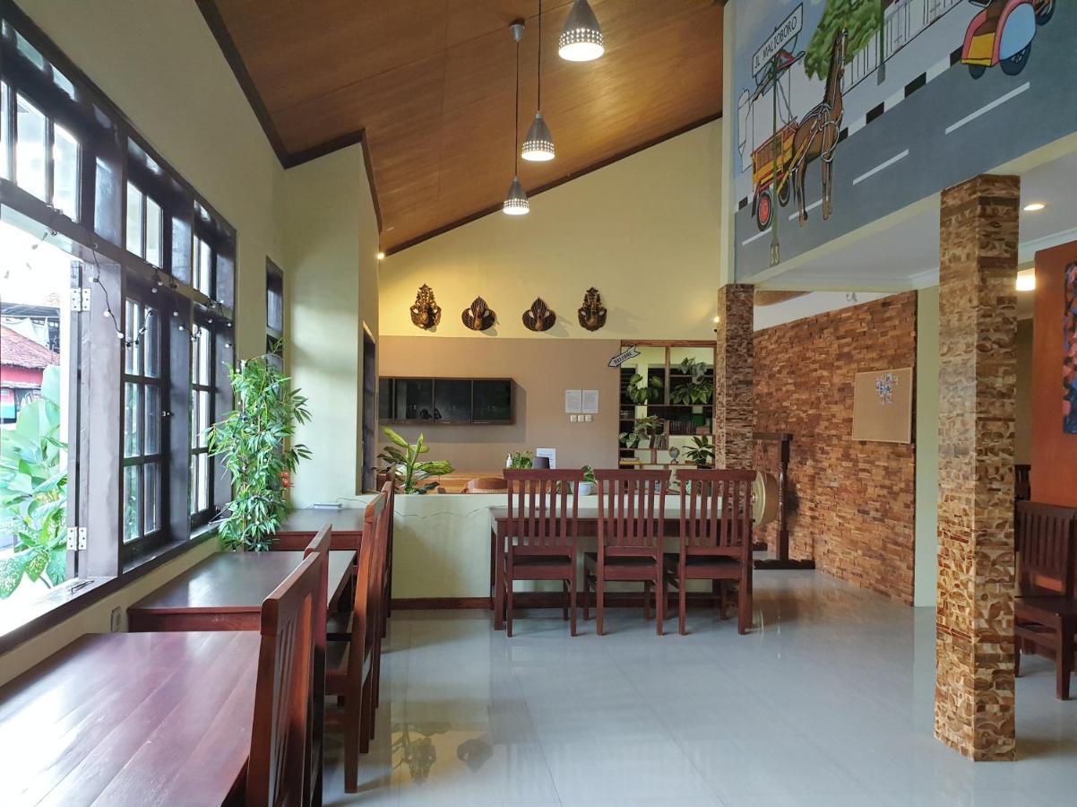 Maple Tree Homestay Maguwo Luaran gambar